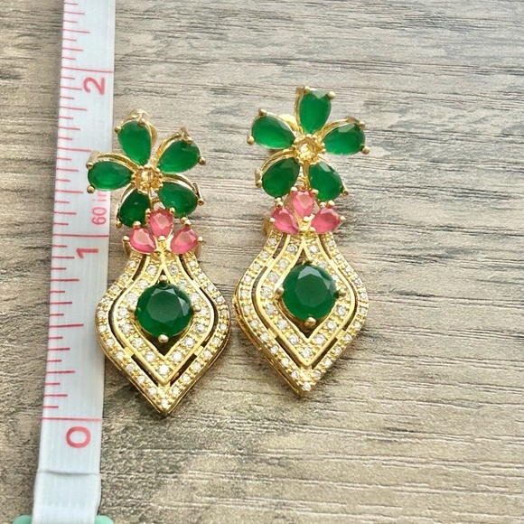 Gold, Green & Pink Statement Drop Earrings NEW! - Picture 4 of 4